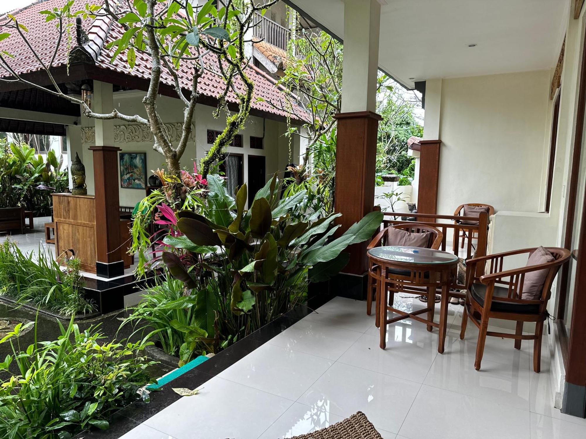 Brata Cottage Ubud Eksteriør billede